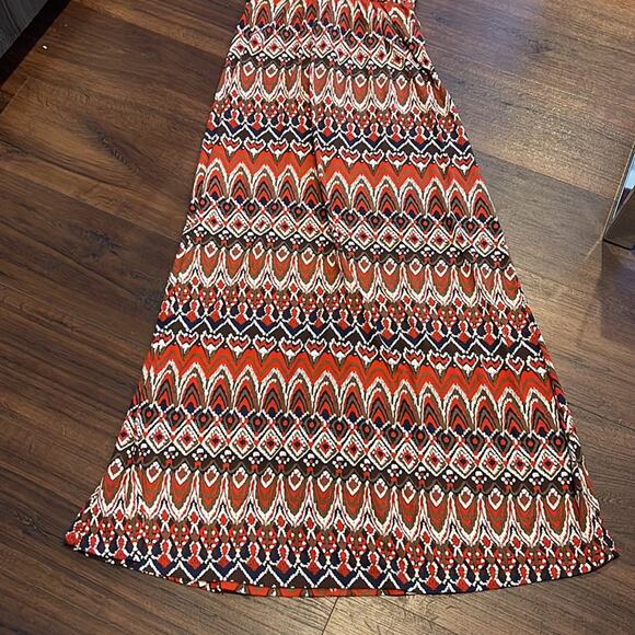 Pink Rose Maxi printed Dress, padded bra,elastic under bra area so extended more - Picture 4 of 7